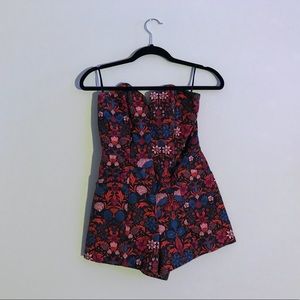 Floral strapless romper